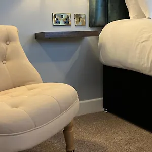 The Elizabeth House Otel