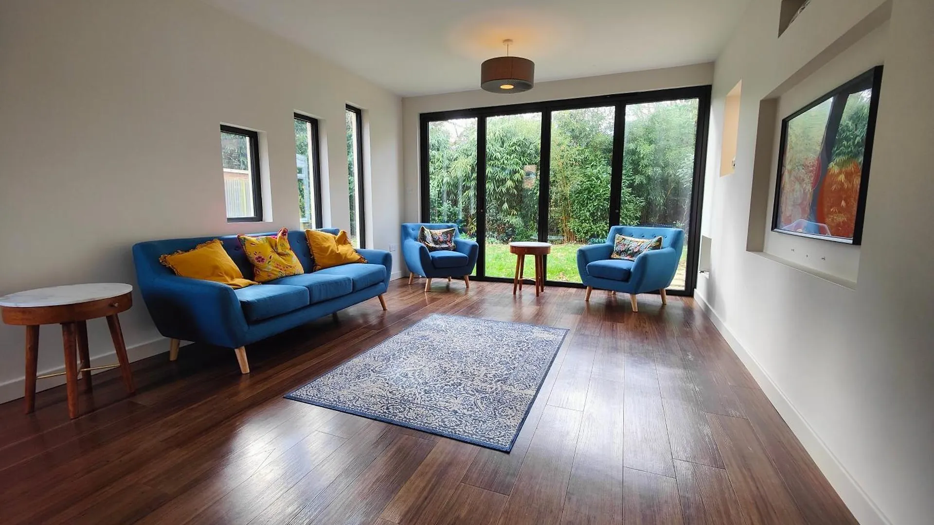 Chandlers Ford Home contacts